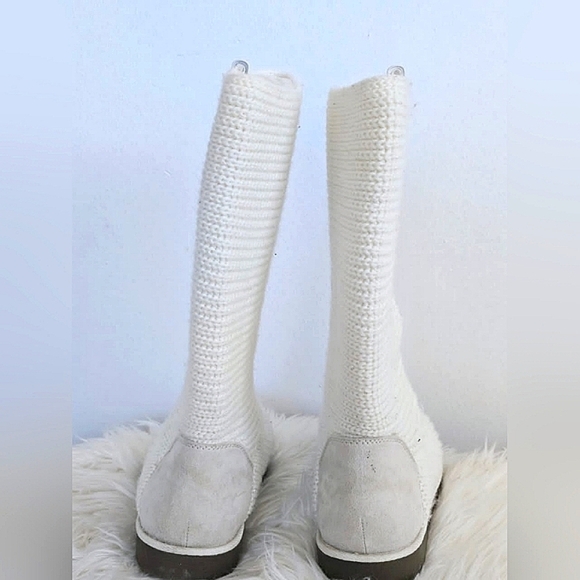 SO Foldover Sweater White Boots Size 9. 🌴 - Picture 10 of 10